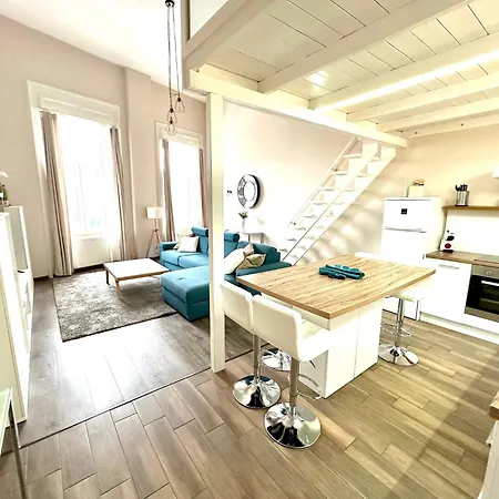 Hotel Central Home *